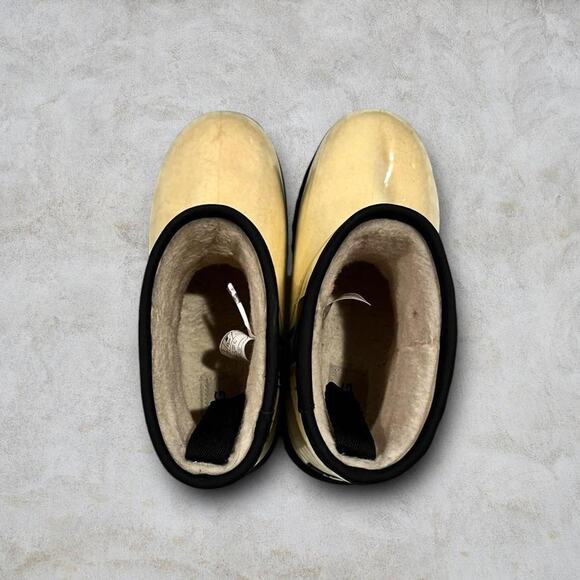 ★ UGG Women’s ‘Classic Clear Mini’ Natural Snow Boots ★ - Picture 4 of 9